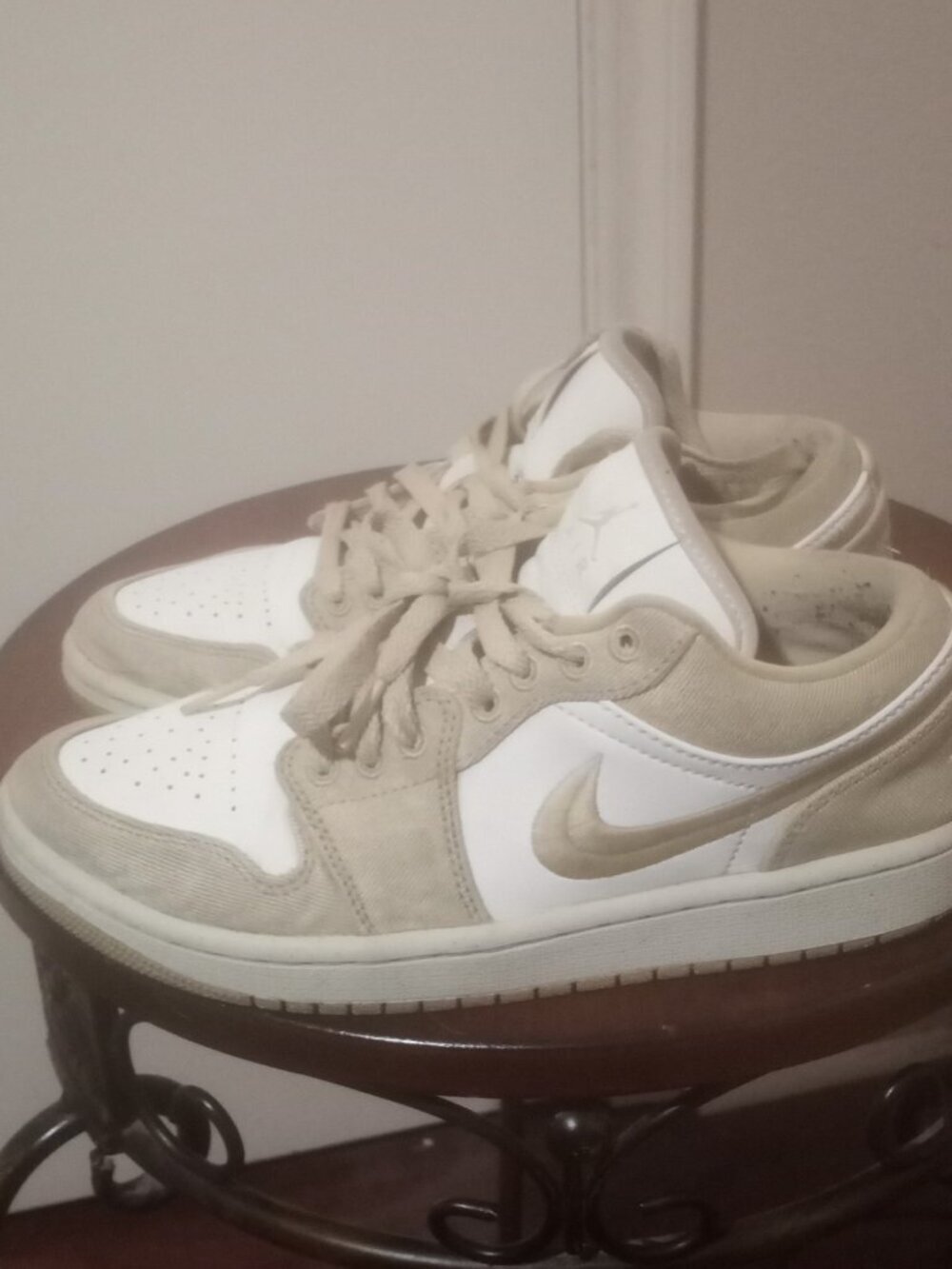Air Jordan 1 SE Low Top Team Gold Sail Men's Sneakers Lace Up FN3722-701 Sz 7.5 - Picture 9 of 12